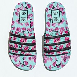 AriZona tea x Adidas slides BRAND NEW W/ Tags